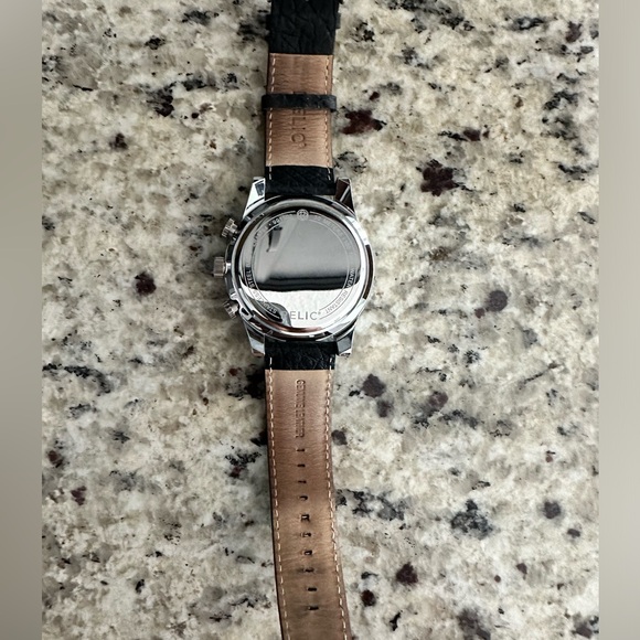 Relic (by Fossil) wristwatch - Picture 3 of 3